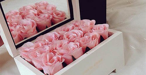 A Dozen Roses