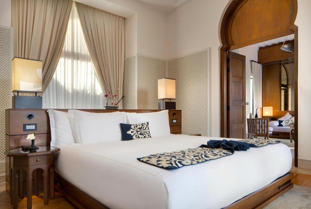 Banyan Tree Tamouda Bay