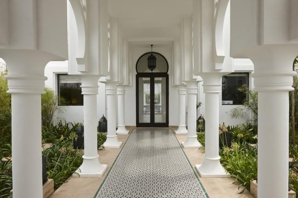 Banyan Tree Tamouda Bay