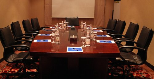 قاعة الاجتماعات