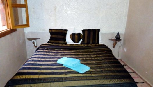 Standardna dvokrevetna soba s bračnim krevetom