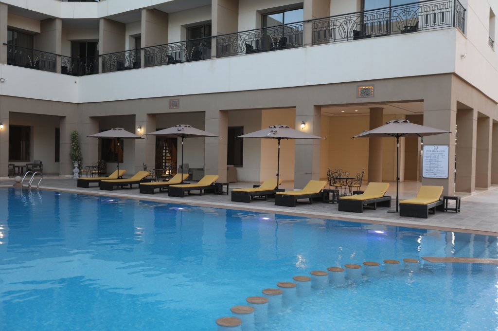 Z Hotel Meknes فندق في Meknès